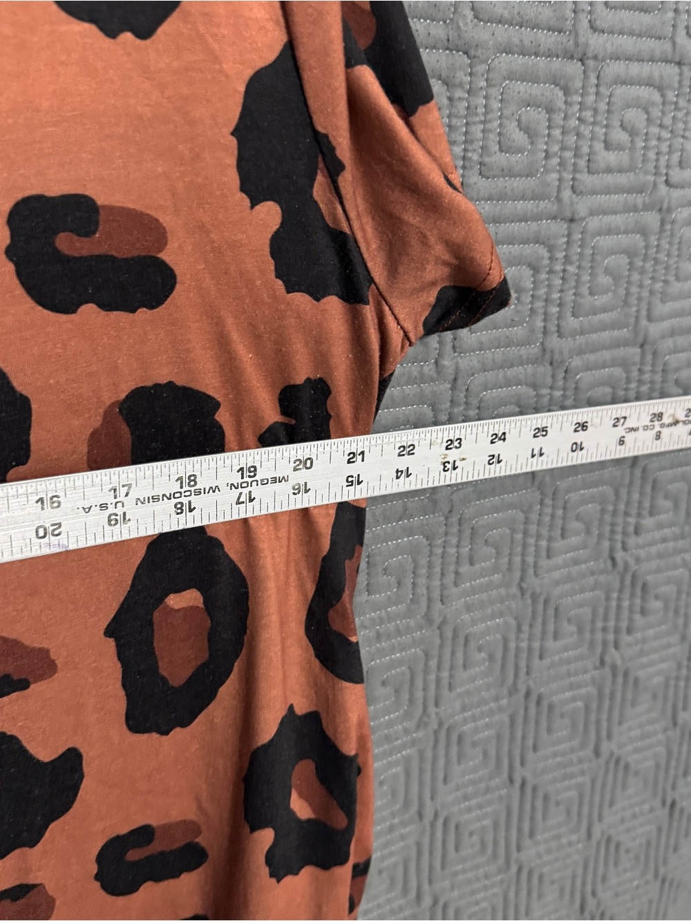 Emery Rose 1XL Plus Size Leopard Print Midi Dress Short Sleeve Tee Pockets - Picture 6 of 8